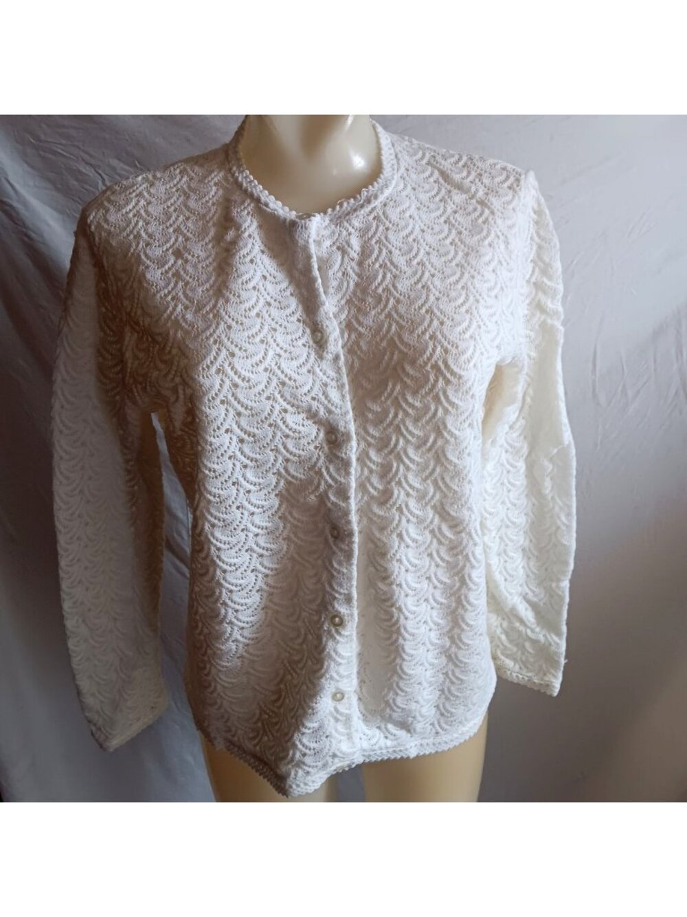 1960's White Lace Knit True Vintage Cardigan Sweater Medium Button-Up Japan